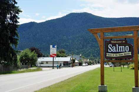 Reno Motel Salmo Exterior photo